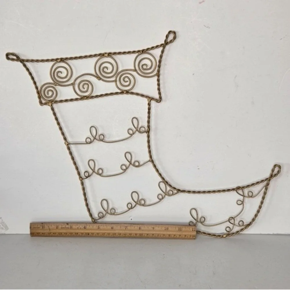 Pier 1 Gold Scrolled Metal Wire Christmas Stocking Shaped Card Holder Wall Decor